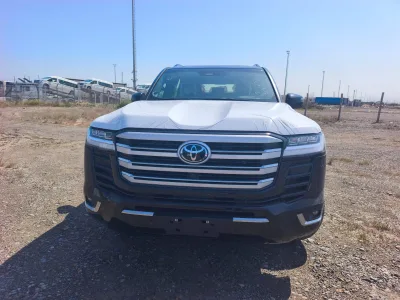 2026 Toyota Land Cruiser 300 ZX 3.5L Twin-Turbo Petrol 7-Seater | LHD