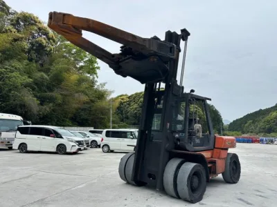 2005 TOYOTA 5FD80 Forklift for export from Japan