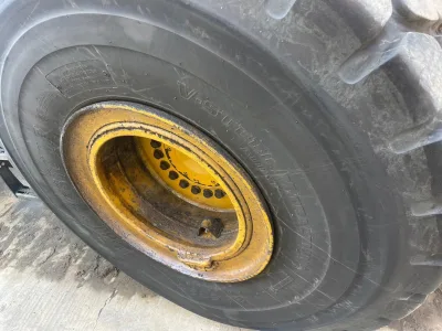KAWASAKI -KCM- 90Z7 WHEEL LOADER (No.280867) for export from Japan