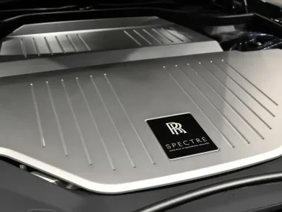 2025 Rolls-Royce Spectre for export from Japan