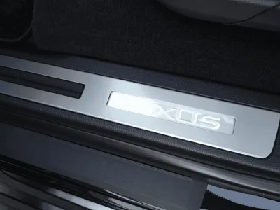 2025 Lexus LX 600 Executive AWD Levinson 4-Seater (No.960732) for export from Japan