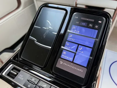 2025 Lexus LM 500h Executive 4WD Modelista MPV (No.960946) for export from Japan