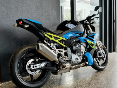 2026 BMW S 1000 R Sport 999cc for export from Japan