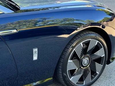 2025 Rolls-Royce Spectre: The Epitome of Luxury and Innovation (No.960966) for export from Japan