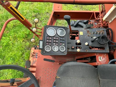 LAVERDA 3700 Combine Harvester (No.J0926) for export from Japan
