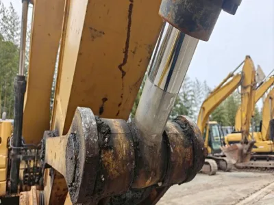 2012 CAT Hydraulic Excavator Type 320D-E Excavator for export from Japan