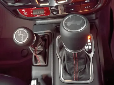 2025 Jeep Wrangler Rubicon Auto 4x4 (NO-480733) for export from Japan