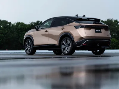 2025 Nissan Ariya Electric Compact Crossover SUV (No.590527) for export from Japan