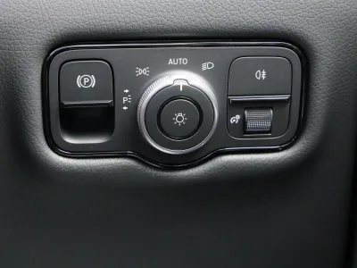 2026 Mercedes-Benz V-Class V220 d Extra Long Diesel Turbo MP202601 for export from Japan