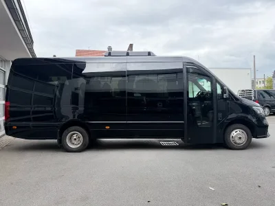 Mercedes-Benz Sprinter 519 CDI VIP / 20+1 Seats, 9-Speed Automatic for export from Japan