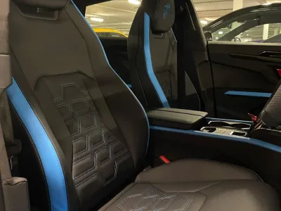2025 Lamborghini Urus SE for export from Japan