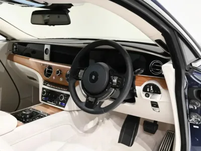 2025 Rolls-Royce Spectre for export from Japan