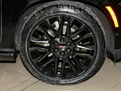 2026 GMC Yukon Denali Black-Out Edition 6.2L V8 4x4 for export from Japan