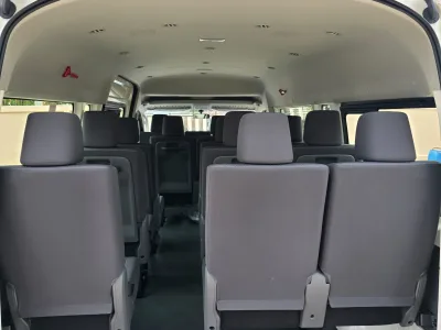2026 Toyota Hiace Commuter 2.8 Diesel AT High Roof 15-Seater RHD for export from Japan