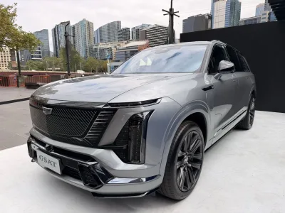 2026 Cadillac Vistiq for export from Japan