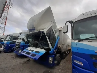 2013 Isuzu Giga large Aluminum wing Body QKG-CYJ77A used truck (No.920766) for export from Japan