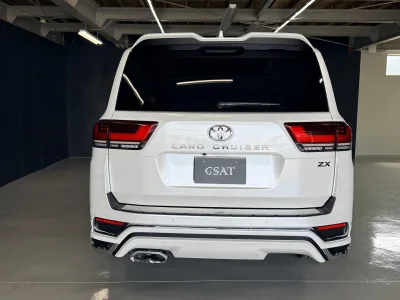  2026 TOYOTA LAND CRUISER LC300 ZX 4WD for export from Japan
