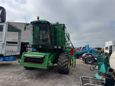 John Deere JD-1450 Combine Harvester for export from Japan