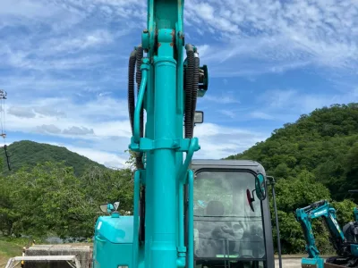 KOBELCO SK75SR-3 EXCAVATOR for export from Japan
