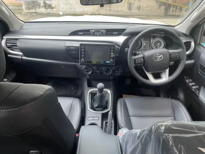 2022 TOYOTA HILUX REVO Double Cab 2.4 MT 4WD (Pickup) with Offroad Accessories ( No.560463) for export from Japan