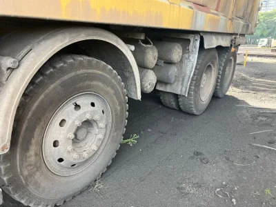 SCANIA G460 DUMPER TRUCK 8X4 18 CUBE (No.106866) for export from Japan