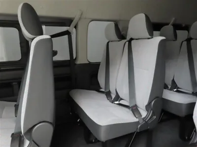 2025 Toyota Hiace Commuter 2.8 GL Diesel Turbo 14 seater (No.961014) for export from Japan