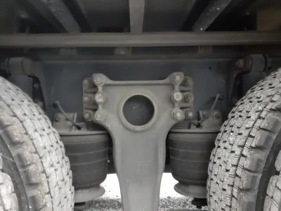 2011 Isuzu Giga large Aluminum Wing LKG-CYJ77A used truck (No.920773) for export from Japan