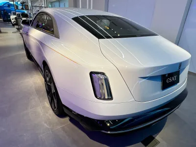 2025 Rolls-Royce Spectre The Epitome of Luxury (No.J0988) for export from Japan