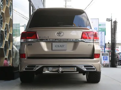 2019 Toyota Land Cruiser 200 4.6 ZX 4WD WALD for export from Japan