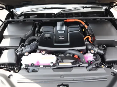 2026 Lexus LX 700h 4WD / Modellista, Mark Levinson & Rear Entertainment JDM for export from Japan