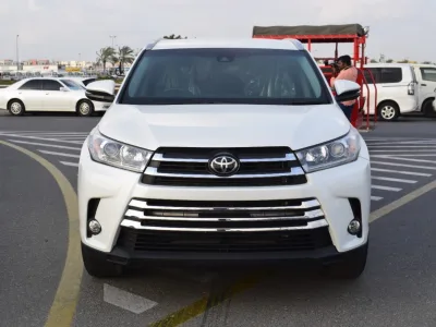 2019 Toyota kluger push start (No.830771) for export from Japan