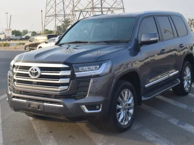 2016 Toyota LandCruiser full option 4.4L 7 seater (No. 830479) for export from Japan