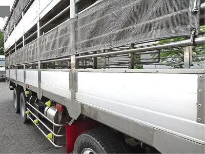 2004 Mitsubishi Fuso Super Great (Pig transportation) (No.J0586) for export from Japan