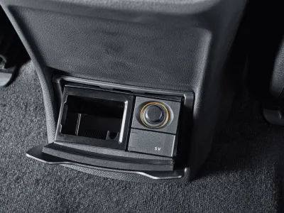2025 Mercedes-Benz G-Class G400d AMG Line Diesel Turbo (No.960949) for export from Japan
