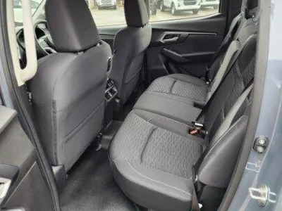 2025 Isuzu D-MAX X-RIDER Pickup (No.480766) for export from Japan
