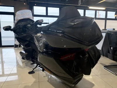 2026 Honda Gold Wing Tour 1.8L DCT for export from Japan