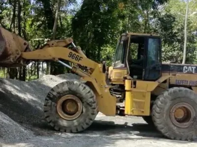 CAT 966F Wheel loader Cat engine , Direct injection, 4900hours (No.J0686) for export from Japan