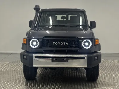 2026 Toyota Land Cruiser 70 LX 2.8L Turbo Diesel 4WD for export from Japan