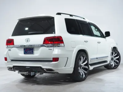 2016 Toyota Land Cruiser 200 4.6 ZX (No.960826) for export from Japan