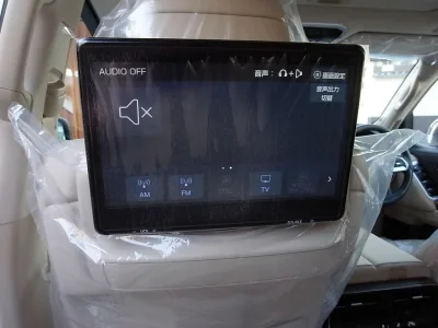 2025 Toyota Land Cruiser 300 3.5 ZX Navi TV Rear Entertainment (No.960802) for export from Japan