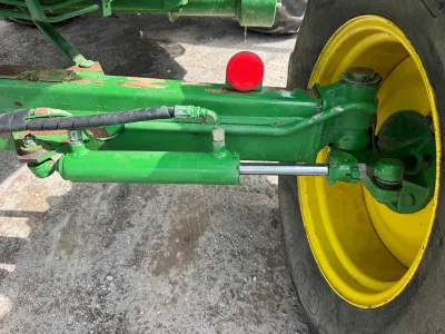 John Deere JD-1450 Combine Harvester for export from Japan