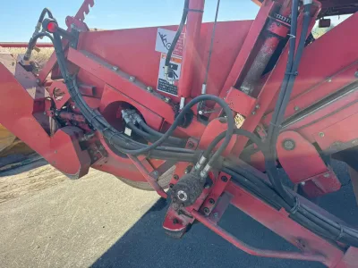 PMC G8-3300 COMBINE HARVESTER for export from Japan