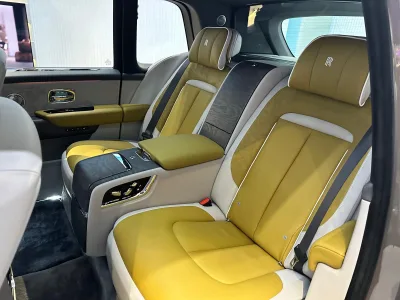 2025 Rolls-Royce Cullinan Series II: A New Era of Luxury (No.J01006) for export from Japan