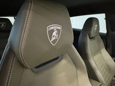 2025 Lamborghini Urus SE 4WD RHD – Verde Turbine Lucido for export from Japan