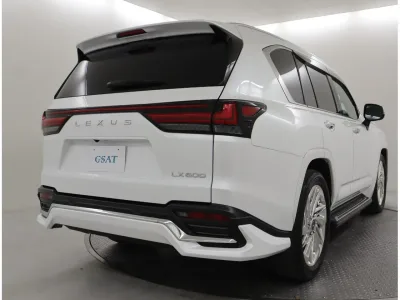 2023 Lexus LX600 EXECUTIVE Sonic Quartz 4 Seater for export from Japan
