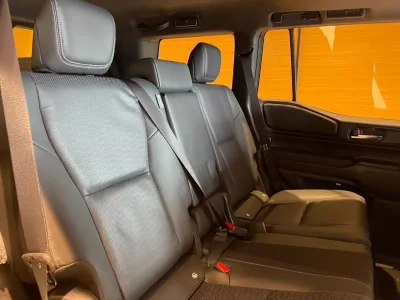 2025 Toyota Land Cruiser 250 2.7 VX 4WD BK Style for export from Japan