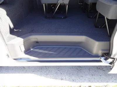 2026 TOYOTA HIACE COMMUTER GL 14 SEATER  for export from Japan