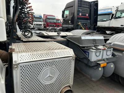 2008 MERCEDES BENZ 3355 6X4 TRACTOR UNIT (LHD) (No.200821) for export from Japan