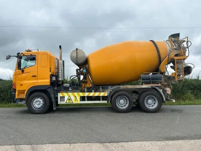 2005 Hino 700 Series FM700 6x4 Concrete Mixer Truck for export from Japan