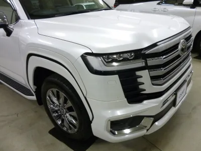2025 TOYOTA LAND CRUISER LC300 ZX 4WD | MODELLISTA AERO for export from Japan